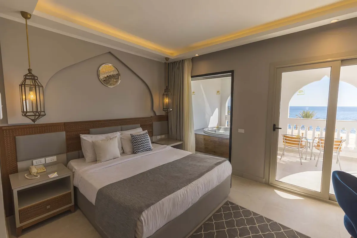 Executive Jacuzzi Suite