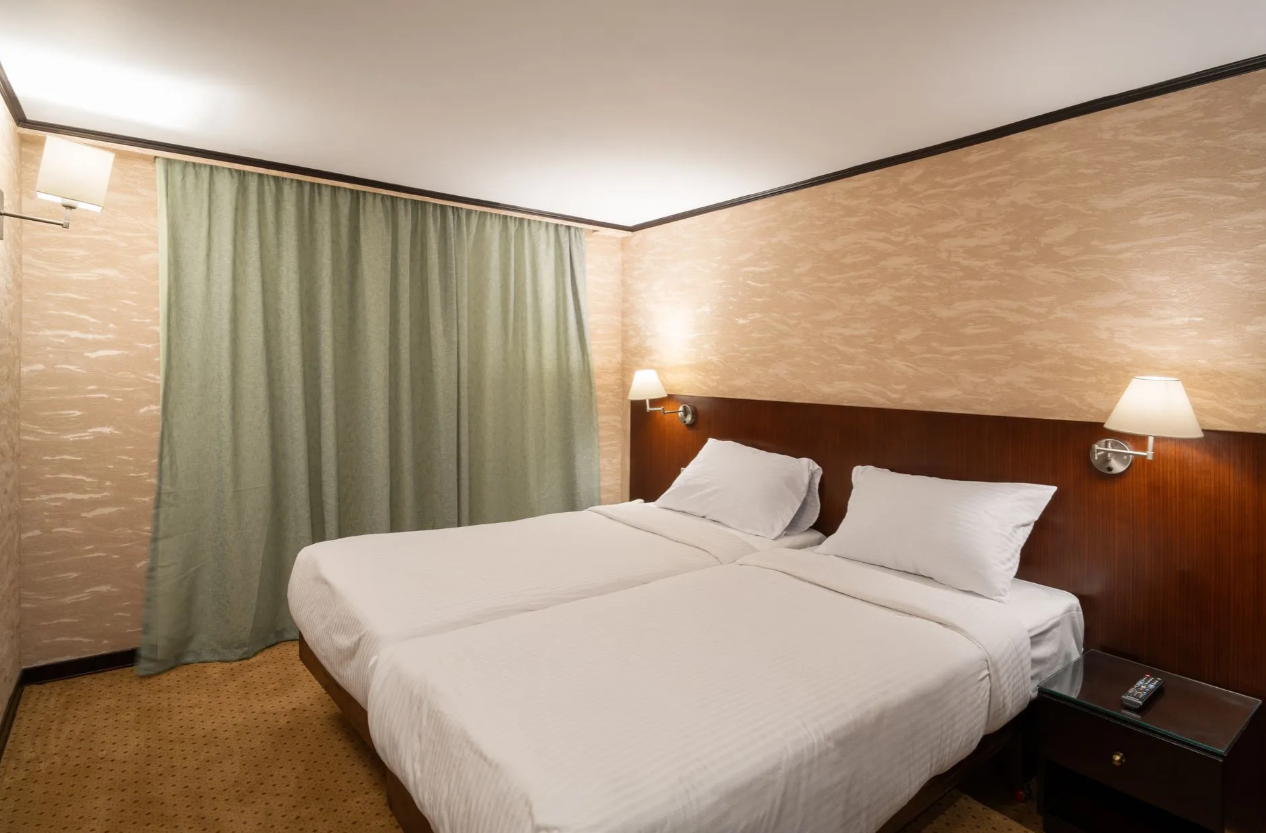 Nile Commodore — photo 2